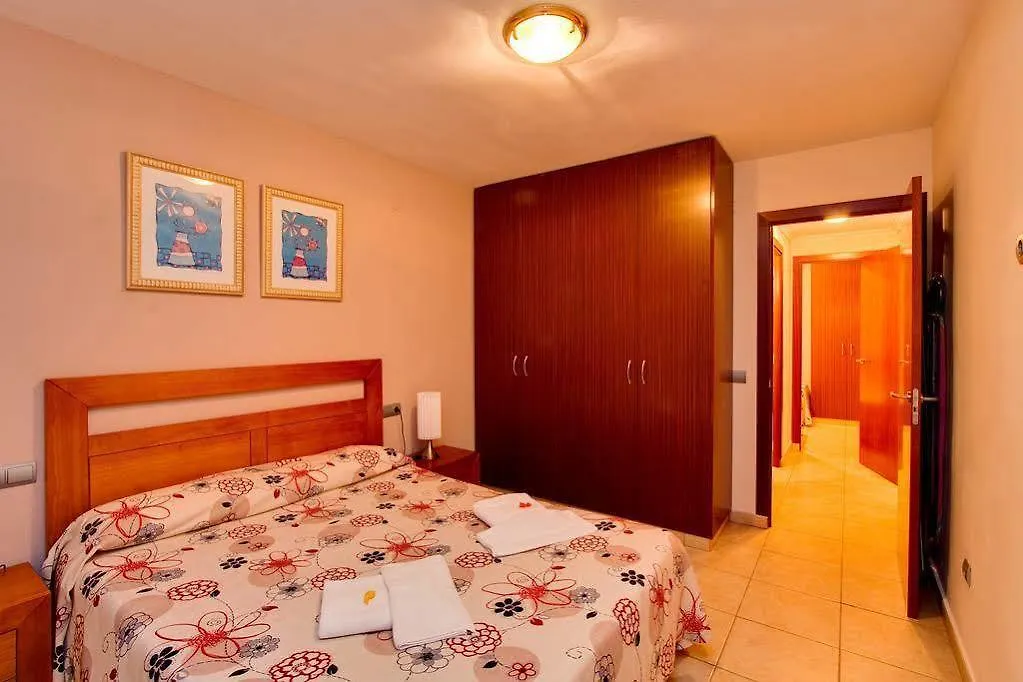 Ona Jardines Paraisol Salou 2*,