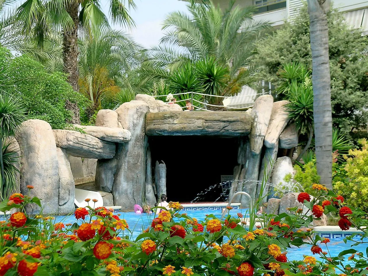 Ona Jardines Paraisol Salou Spain