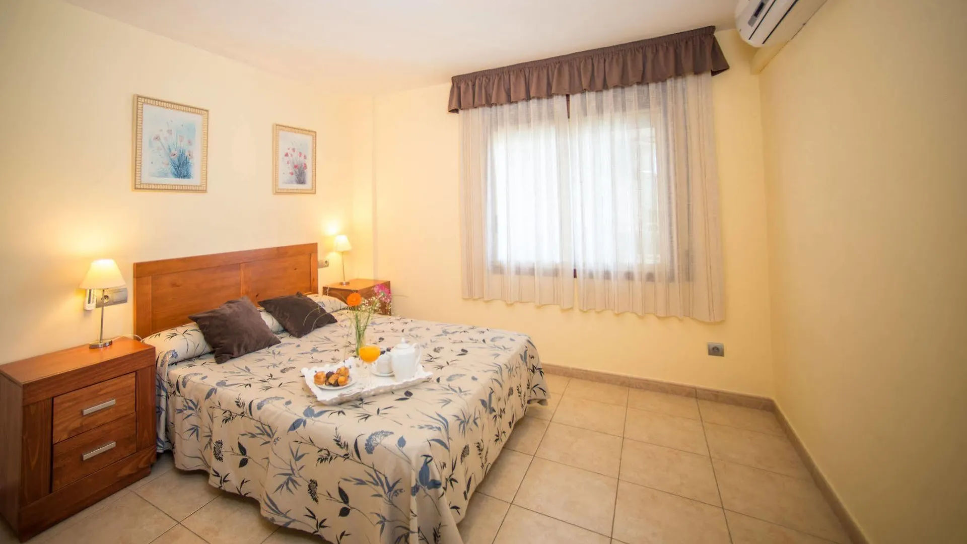 Ona Jardines Paraisol Salou